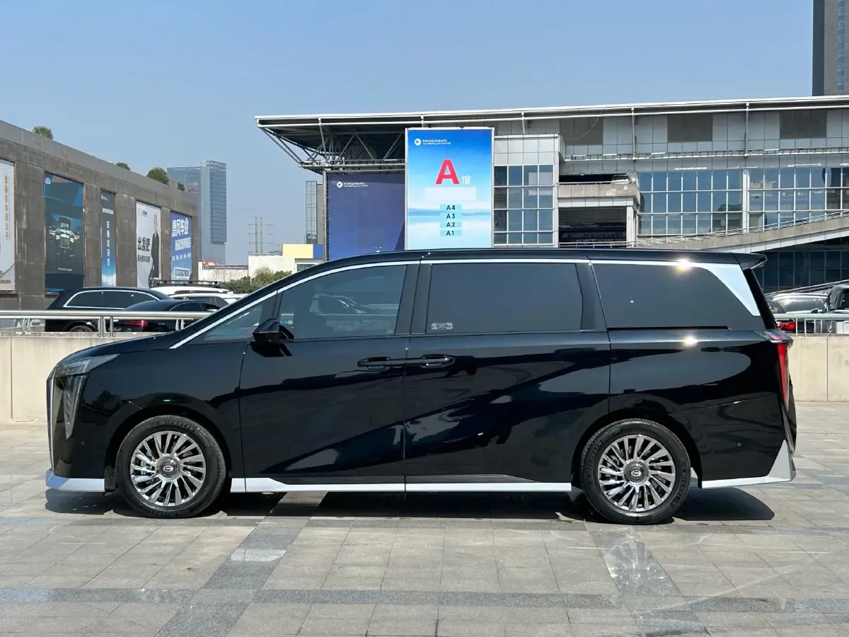 2024 GAC Trumpchi M8 2.0T 252HP L4 8AT,autocango,china used car exporter,china ev exporter,chinese used car exporter,chinese used ev exporter