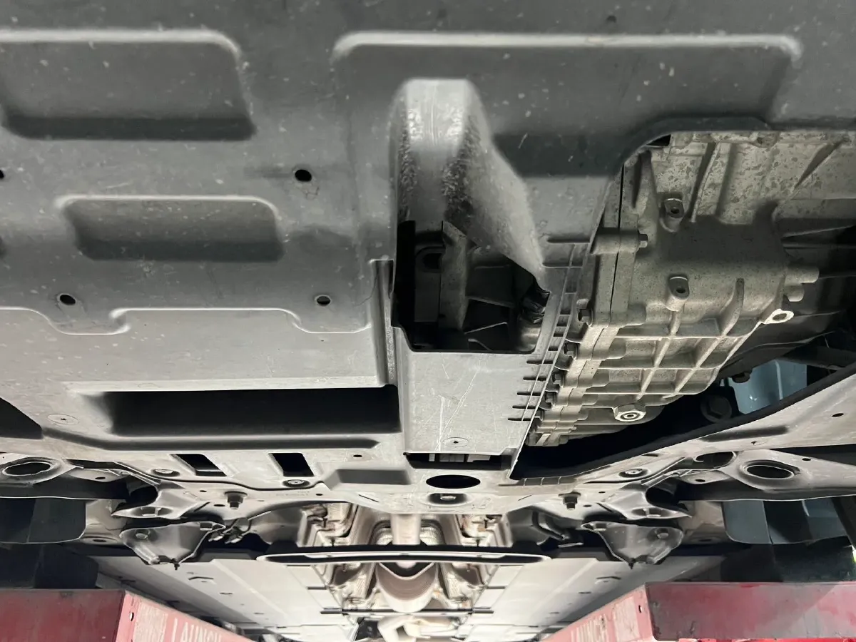 2022 ChangAn UNI-V 1.5T 188HP L4 7DCT,autocango,china used car exporter,china ev exporter,chinese used car exporter,chinese used ev exporter