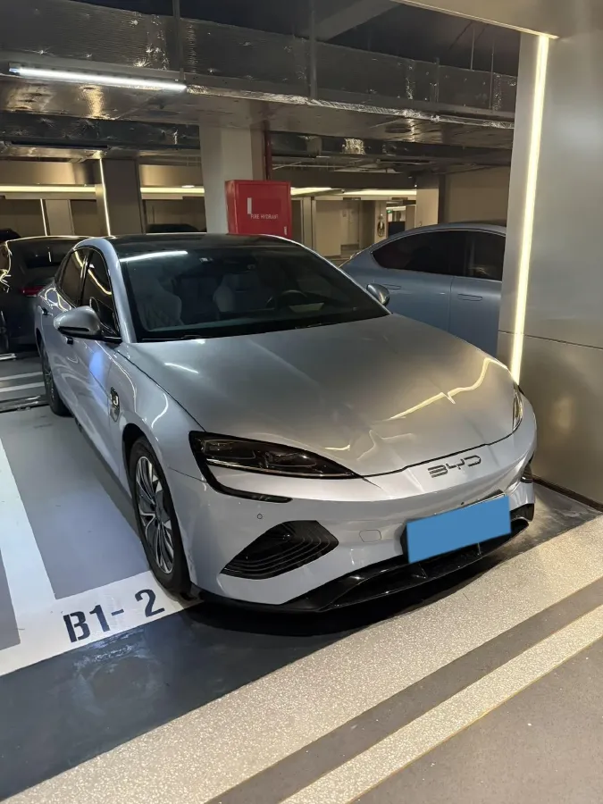 2022 MAXUS DaJia 5 BEV 70KWH,autocango,china used car exporter,china ev exporter,chinese used car exporter,chinese used ev exporter