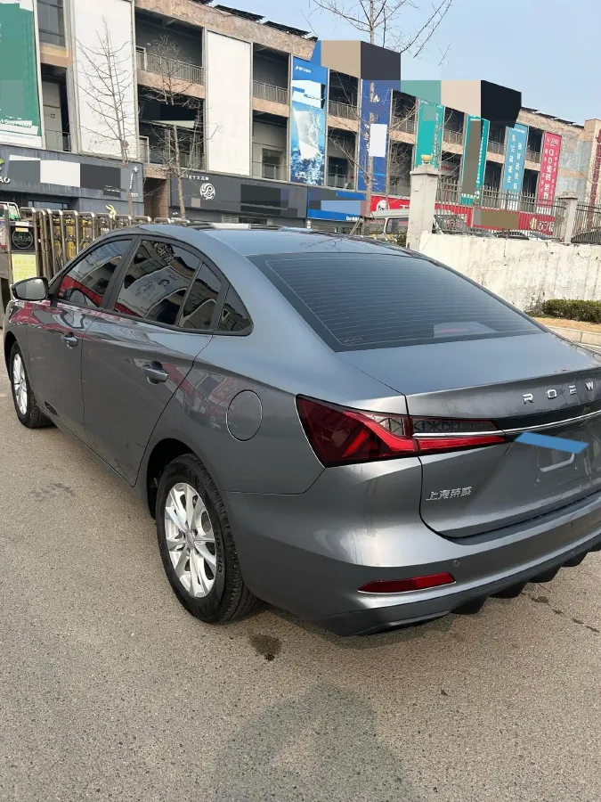 2023 Roewe i5 1.5L 129HP L4 5MT,autocango,china used car exporter,china ev exporter,chinese used car exporter,chinese used ev exporter