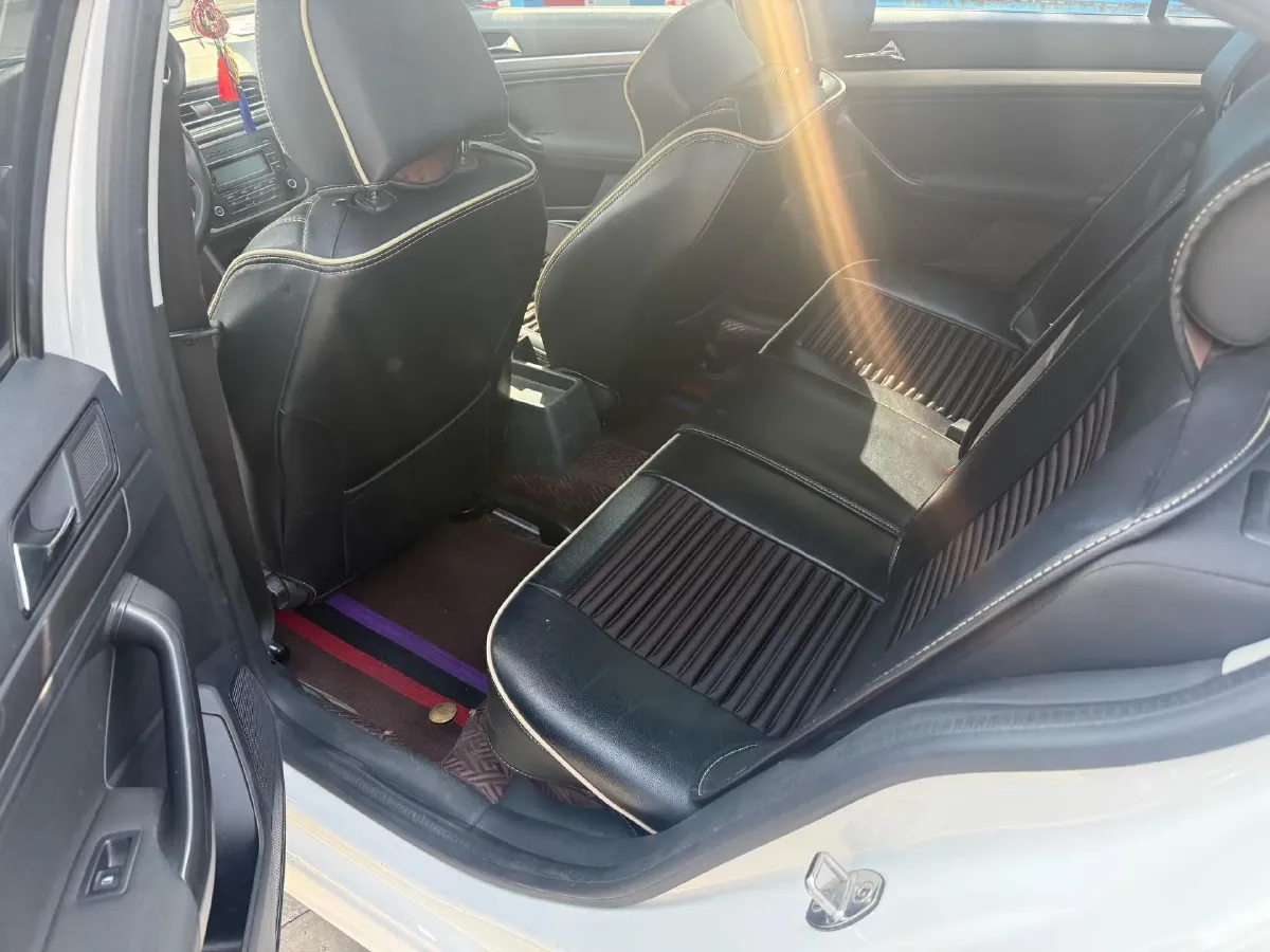 2019 Volkswagen Polo 1.5L 113HP L4 5MT,autocango,china used car exporter,china ev exporter,chinese used car exporter,chinese used ev exporter