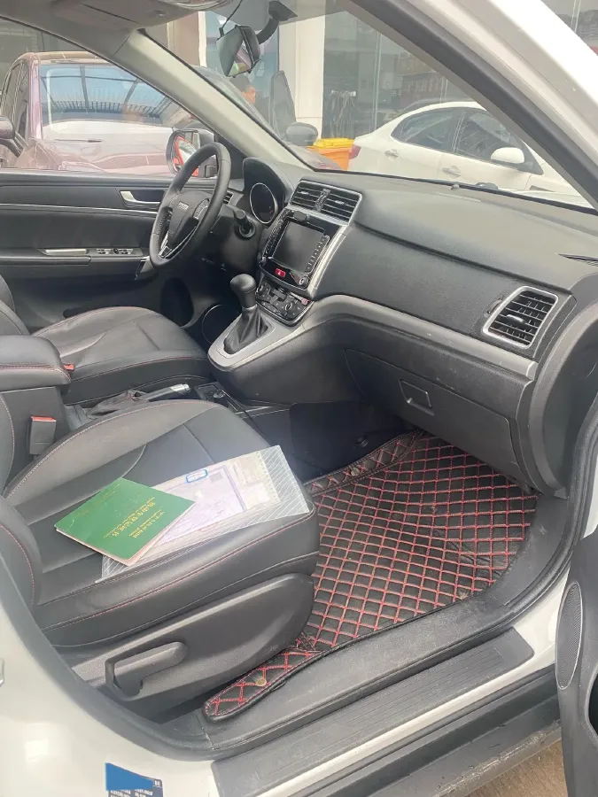 2019 Haval M6 1.5T 150HP L4 7DCT,autocango,china used car exporter,china ev exporter,chinese used car exporter,chinese used ev exporter