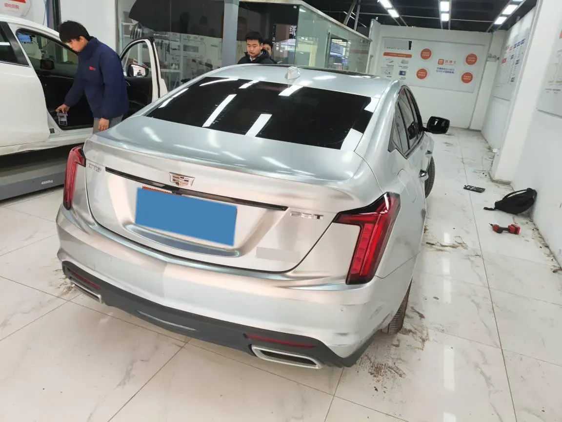 2023 Cadillac CT5 2.0T 237HP L4 10AT,autocango,china used car exporter,china ev exporter,chinese used car exporter,chinese used ev exporter
