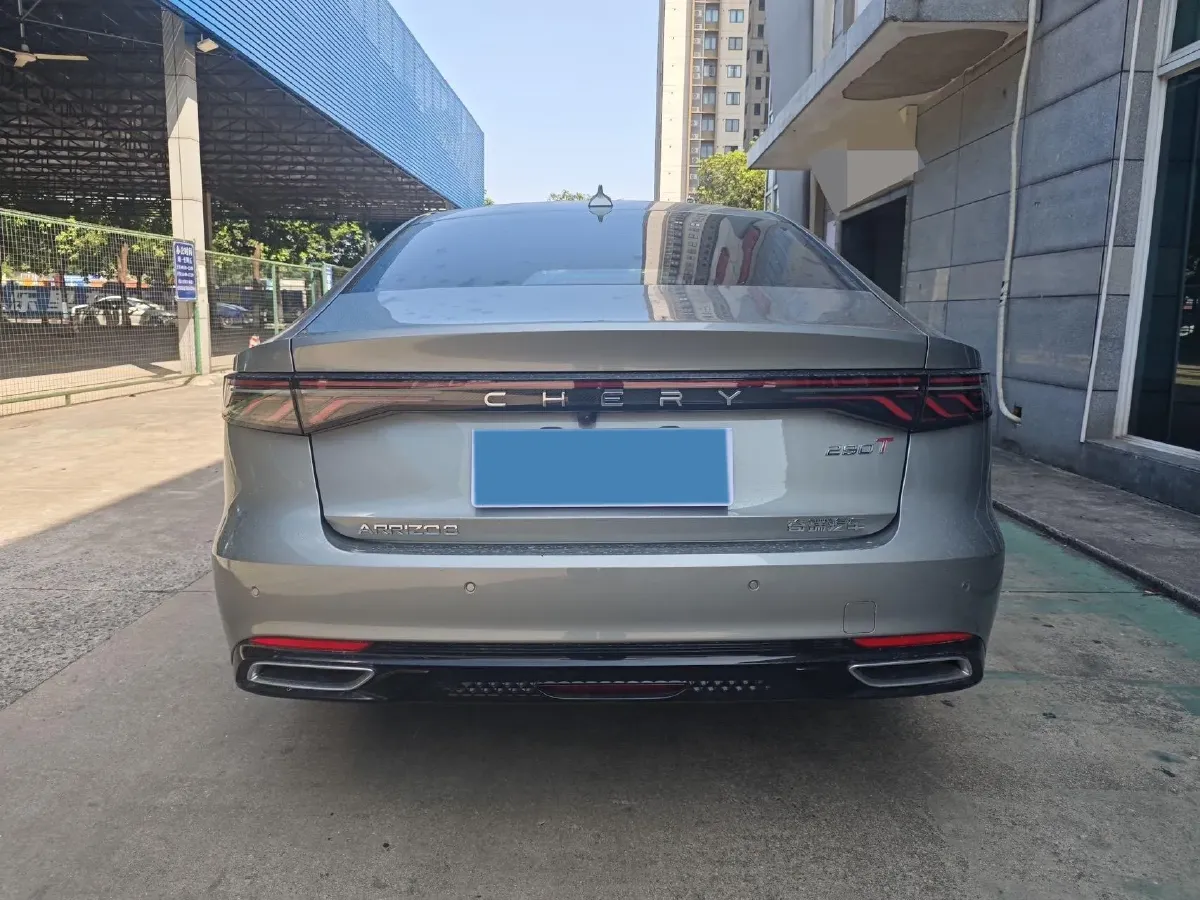 2025 Chery Arrizo 8 Pro 1.6T 197HP L4 7DCT,autocango,china used car exporter,china ev exporter,chinese used car exporter,chinese used ev exporter