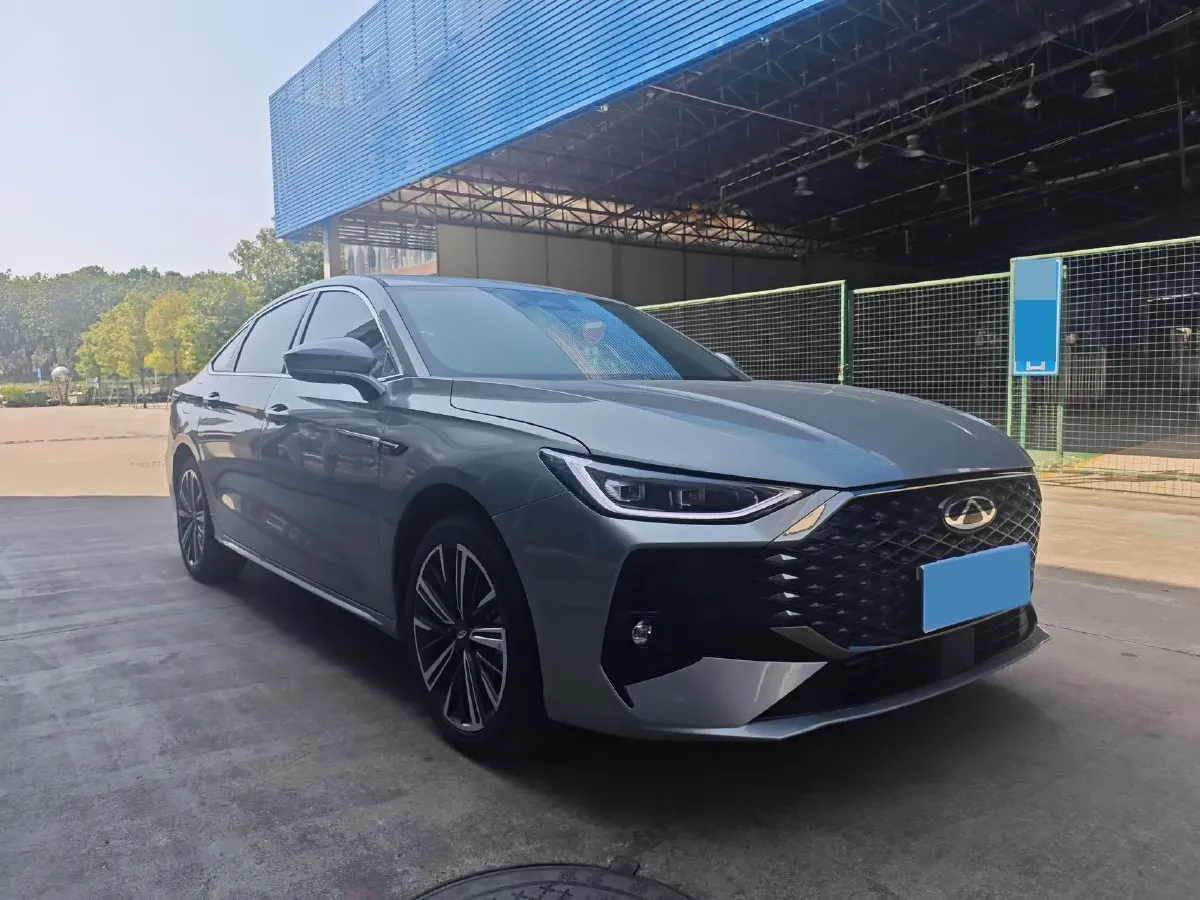 2025 Chery Arrizo 8 Pro 1.6T 197HP L4 7DCT,autocango,china used car exporter,china ev exporter,chinese used car exporter,chinese used ev exporter