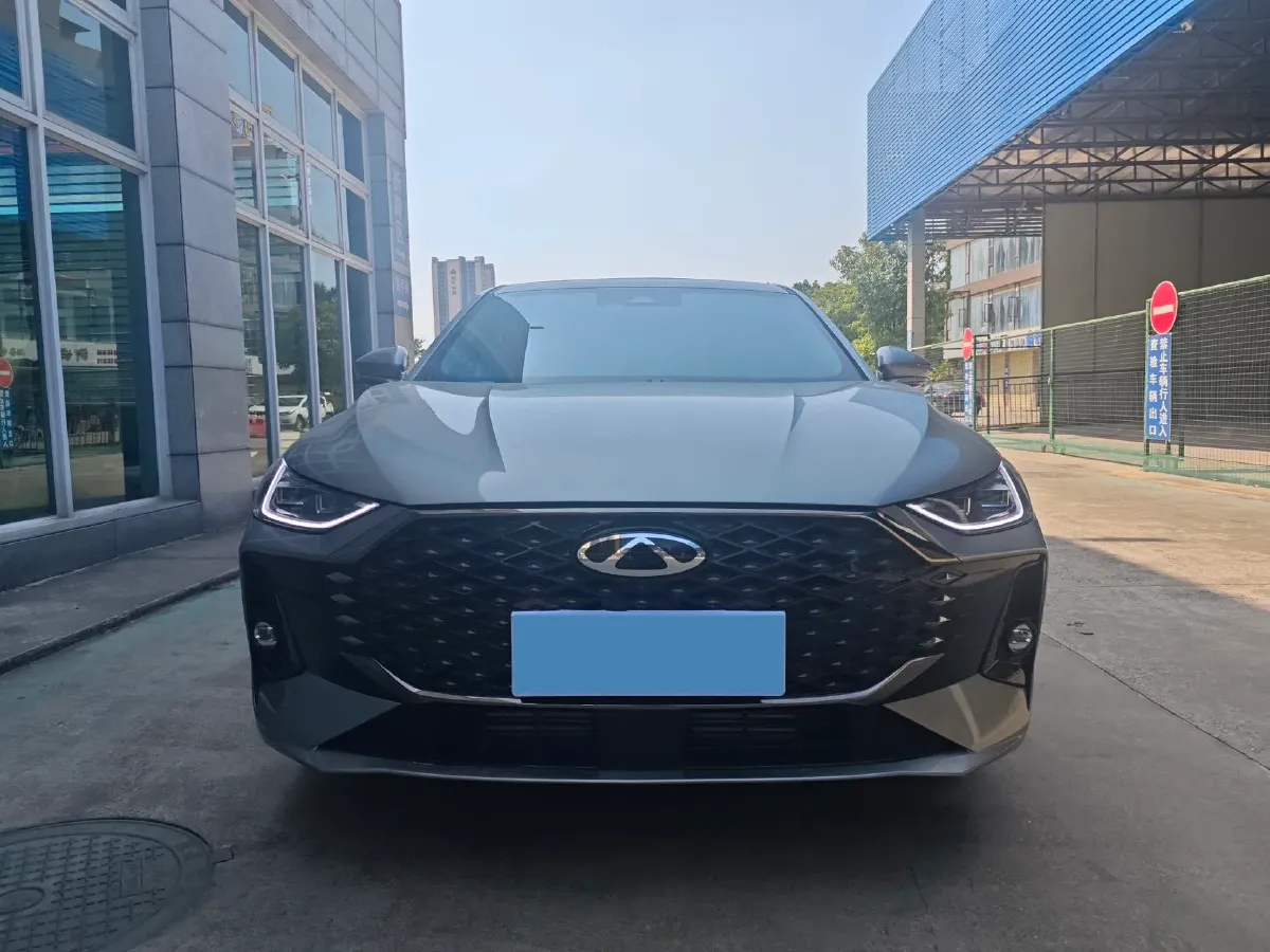 2025 Chery Arrizo 8 Pro 1.6T 197HP L4 7DCT,autocango,china used car exporter,china ev exporter,chinese used car exporter,chinese used ev exporter