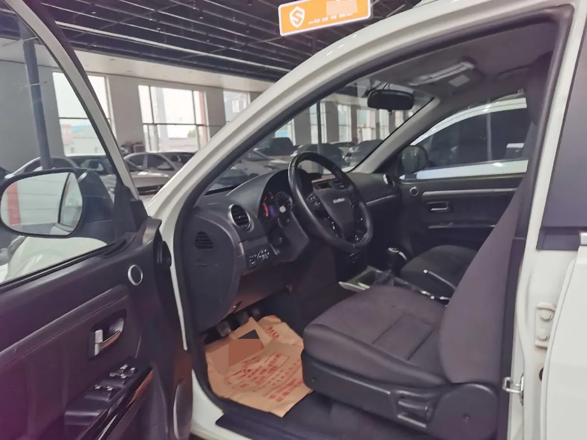 2018 Haval H5 Class 2.0T 190HP L4 6MT,autocango,china used car exporter,china ev exporter,chinese used car exporter,chinese used ev exporter