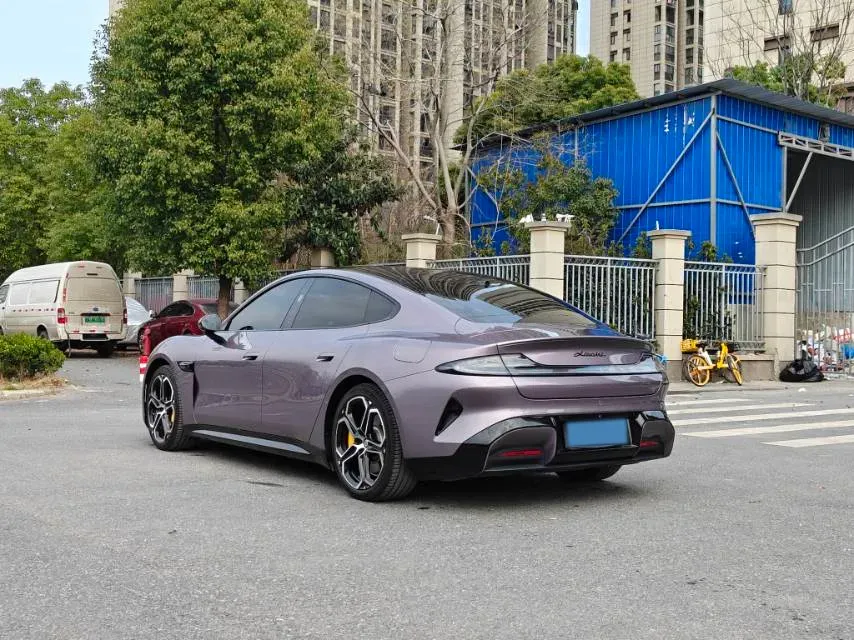 2024 MI SU7 BEV 73.6KWH,autocango,china used car exporter,china ev exporter,chinese used car exporter,chinese used ev exporter