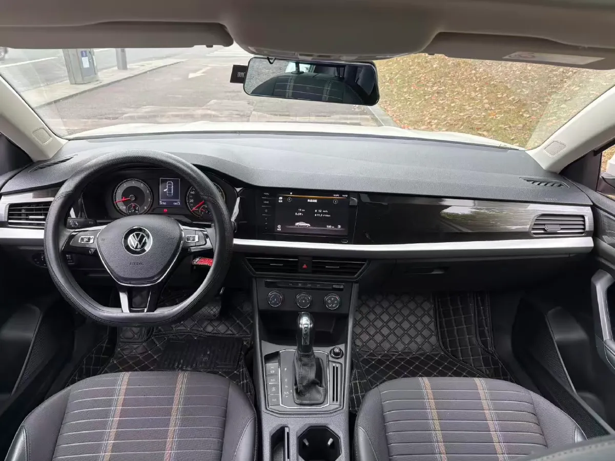 2022 Volkswagen Sagitar 1.2T 116HP L4 7DCT,autocango,china used car exporter,china ev exporter,chinese used car exporter,chinese used ev exporter