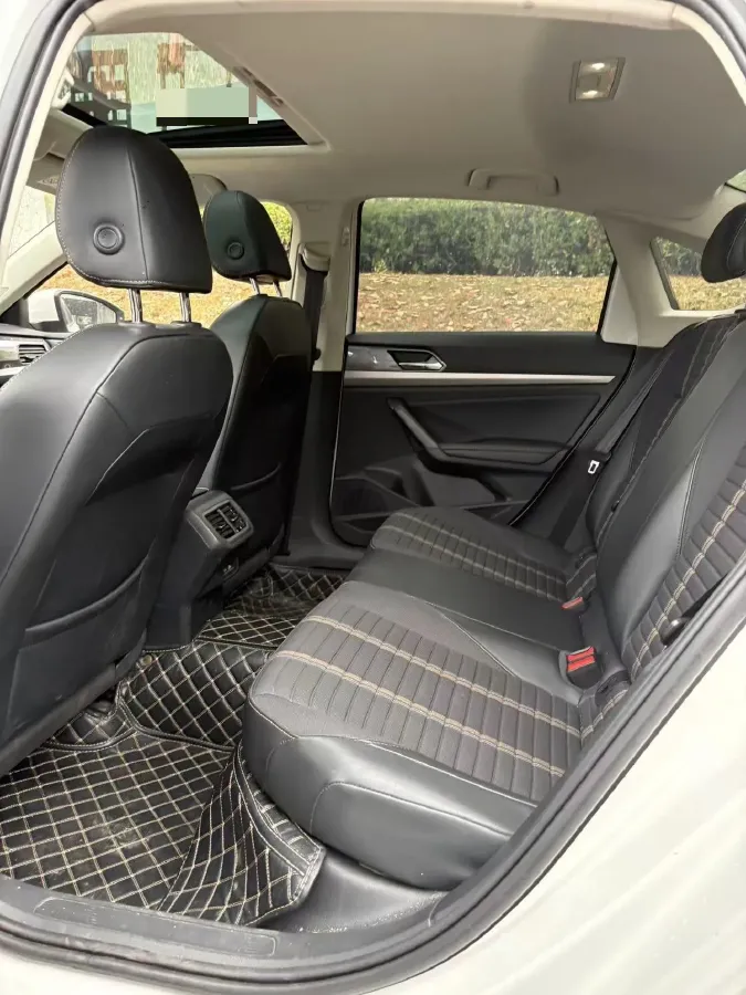 2022 Volkswagen Sagitar 1.2T 116HP L4 7DCT,autocango,china used car exporter,china ev exporter,chinese used car exporter,chinese used ev exporter
