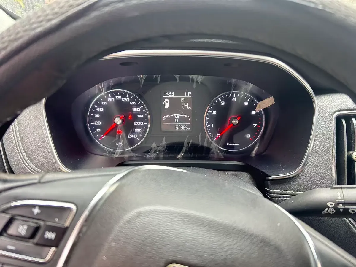 2018 Roewe RX5 1.5T 169HP L4 7DCT,autocango,china used car exporter,china ev exporter,chinese used car exporter,chinese used ev exporter