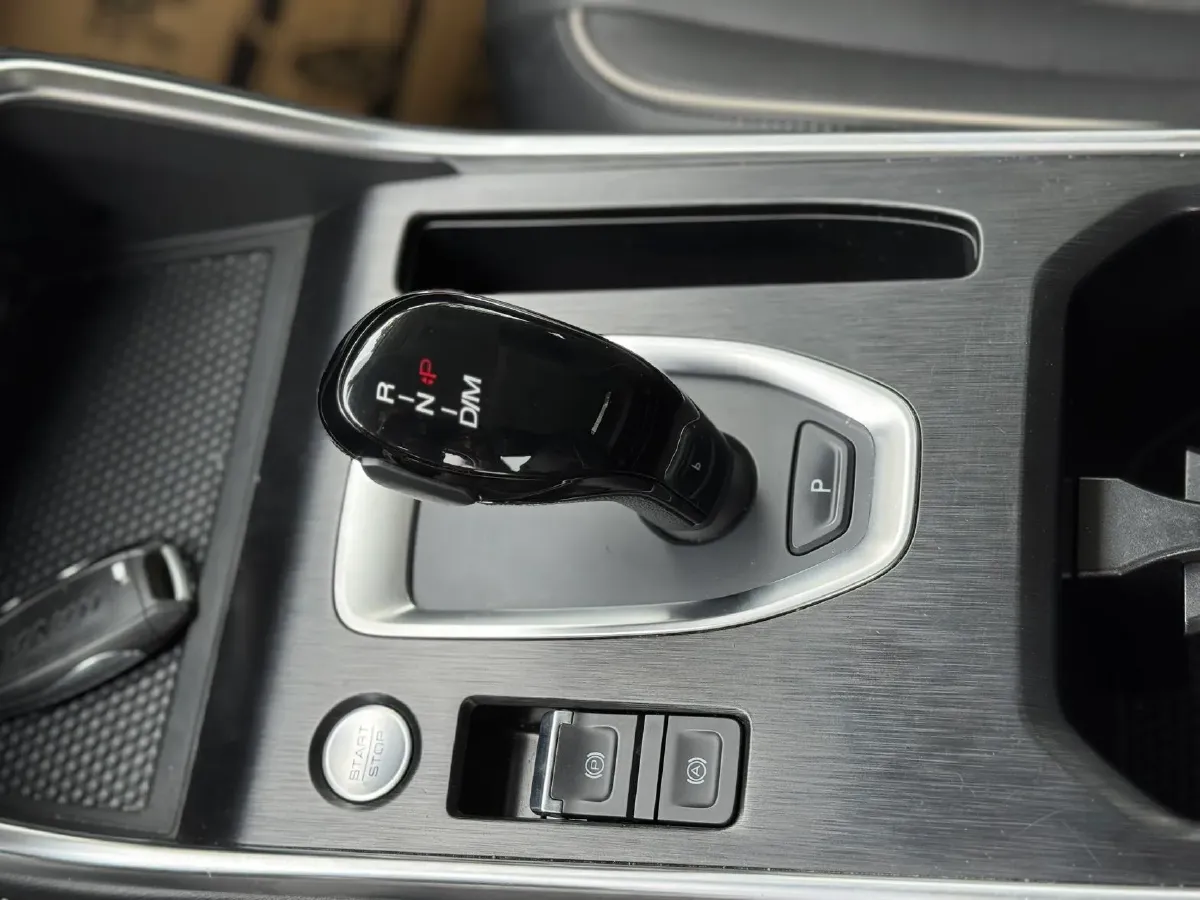 2023 Haval H6 1.5T 150HP L4 7DCT,autocango,china used car exporter,china ev exporter,chinese used car exporter,chinese used ev exporter