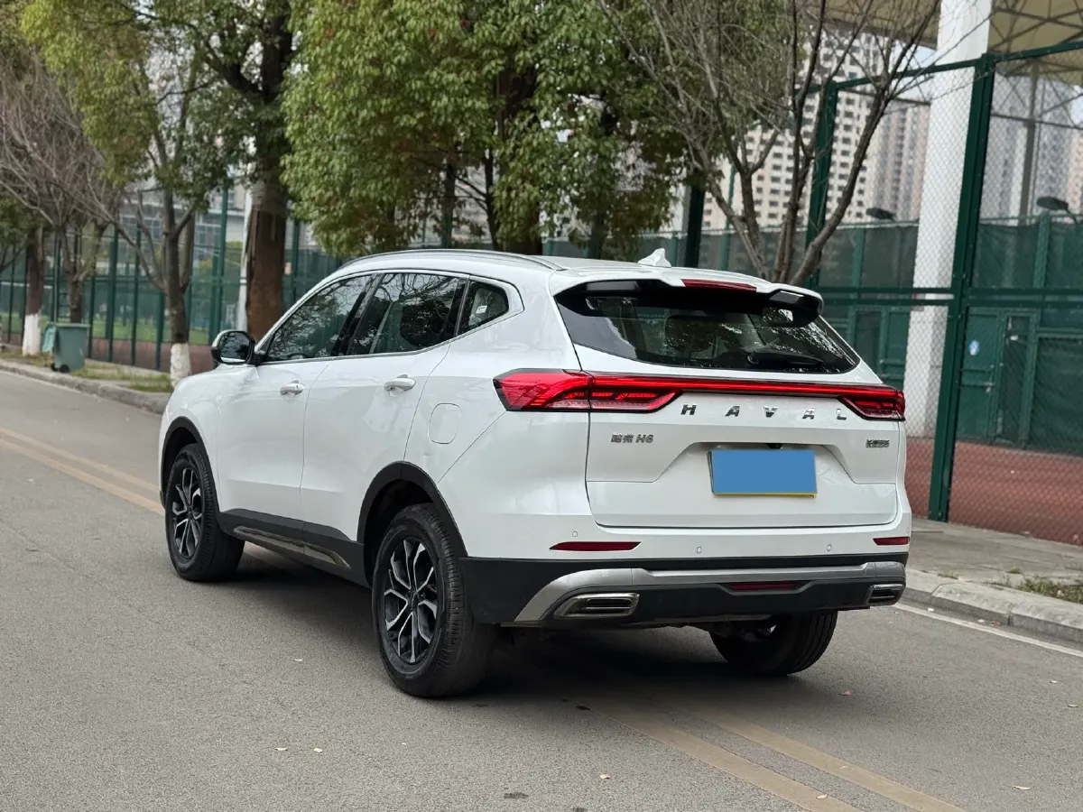 2023 Haval H6 1.5T 150HP L4 7DCT,autocango,china used car exporter,china ev exporter,chinese used car exporter,chinese used ev exporter