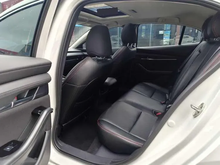 2025 Mazda 3 Axela 2.0L 158HP L4 6AT,autocango,china used car exporter,china ev exporter,chinese used car exporter,chinese used ev exporter