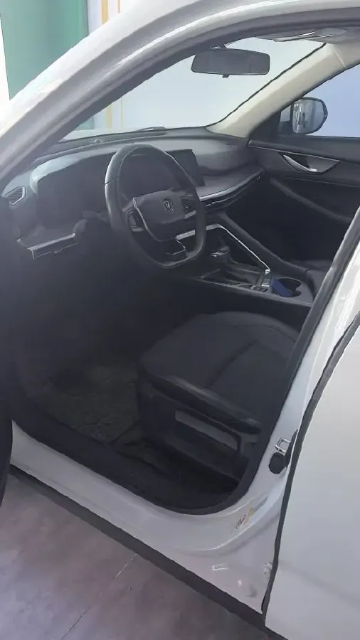 2023 ChangAn CS35 Plus 1.4T 160HP L4 7DCT,autocango,china used car exporter,china ev exporter,chinese used car exporter,chinese used ev exporter