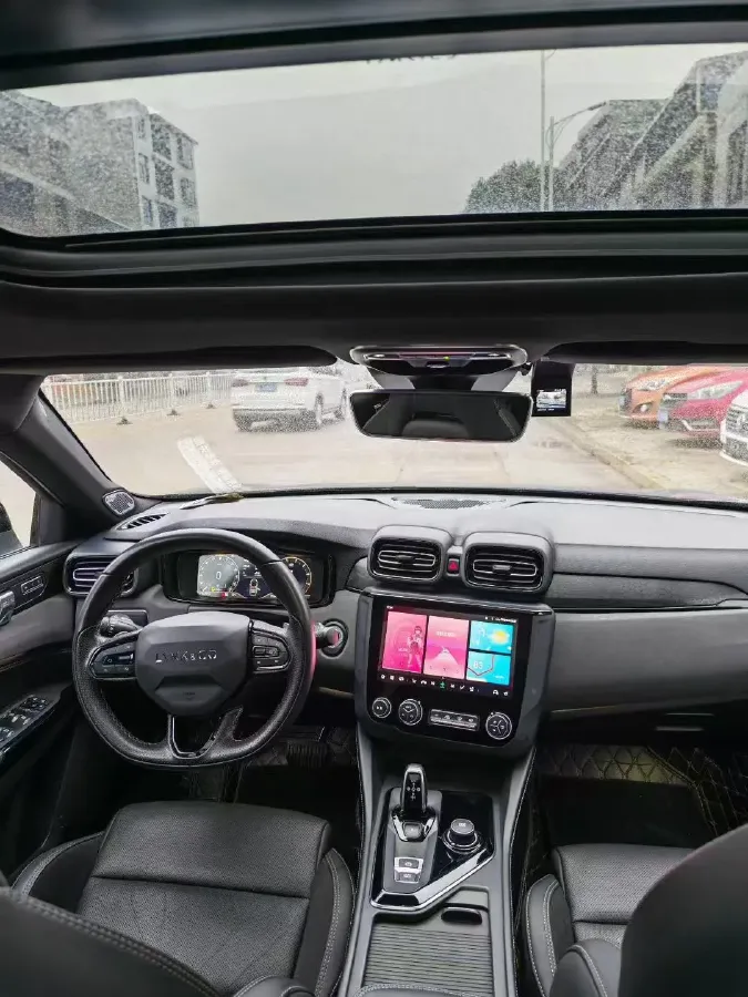 2022 LYNK&CO 03 2.0T 190HP L4 7DCT,autocango,china used car exporter,china ev exporter,chinese used car exporter,chinese used ev exporter