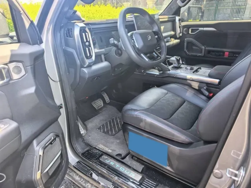 2024 Jetour Traveller 2.0T 254HP L4 7DCT,autocango,china used car exporter,china ev exporter,chinese used car exporter,chinese used ev exporter