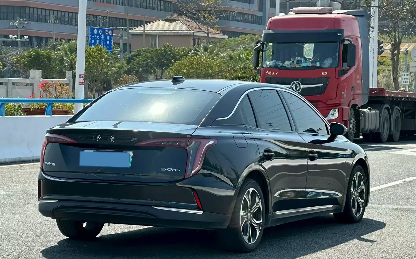 2021 HongQi E-QM5 BEV 54KWH,autocango,china used car exporter,china ev exporter,chinese used car exporter,chinese used ev exporter