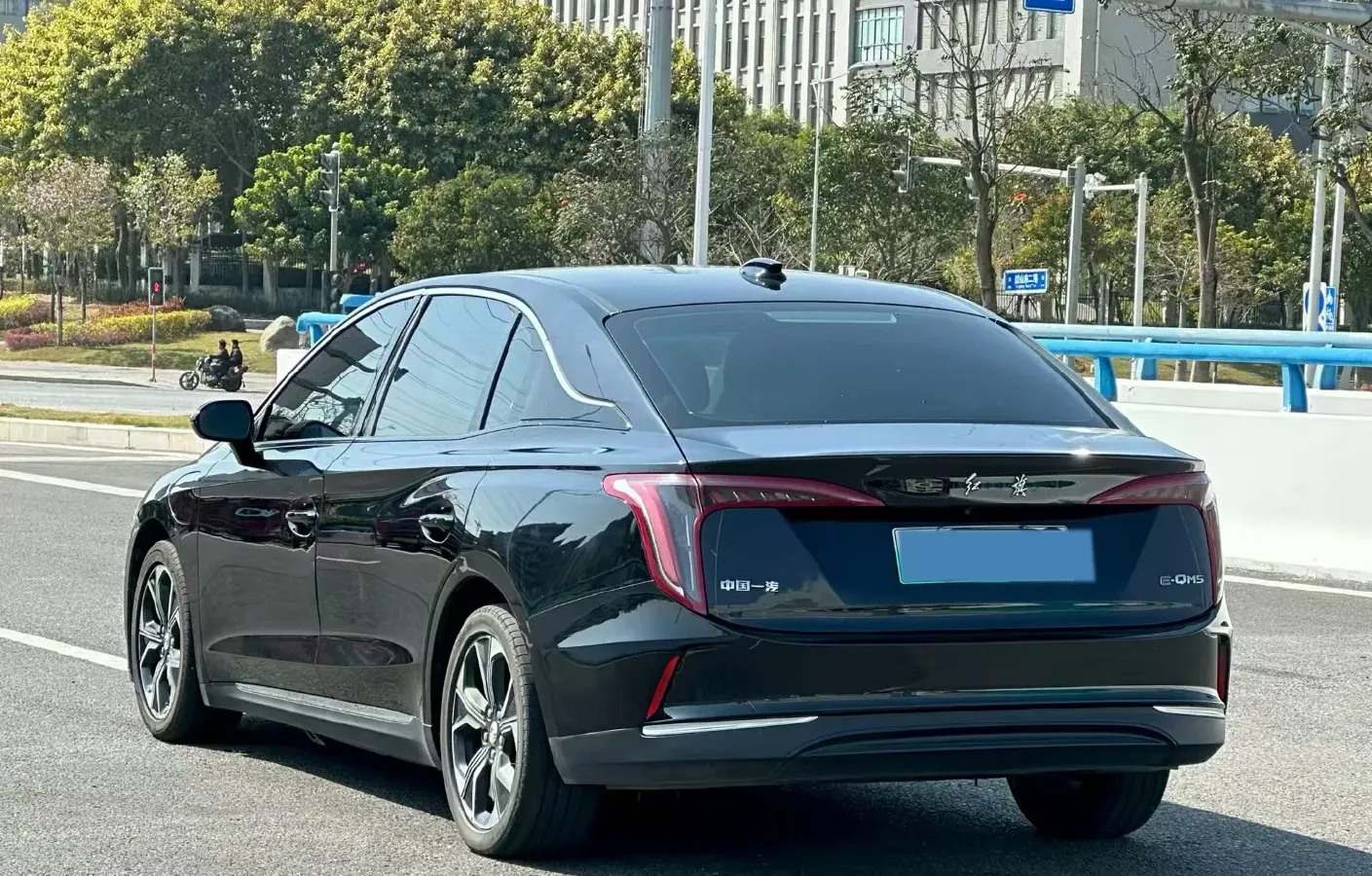 2021 HongQi E-QM5 BEV 54KWH,autocango,china used car exporter,china ev exporter,chinese used car exporter,chinese used ev exporter