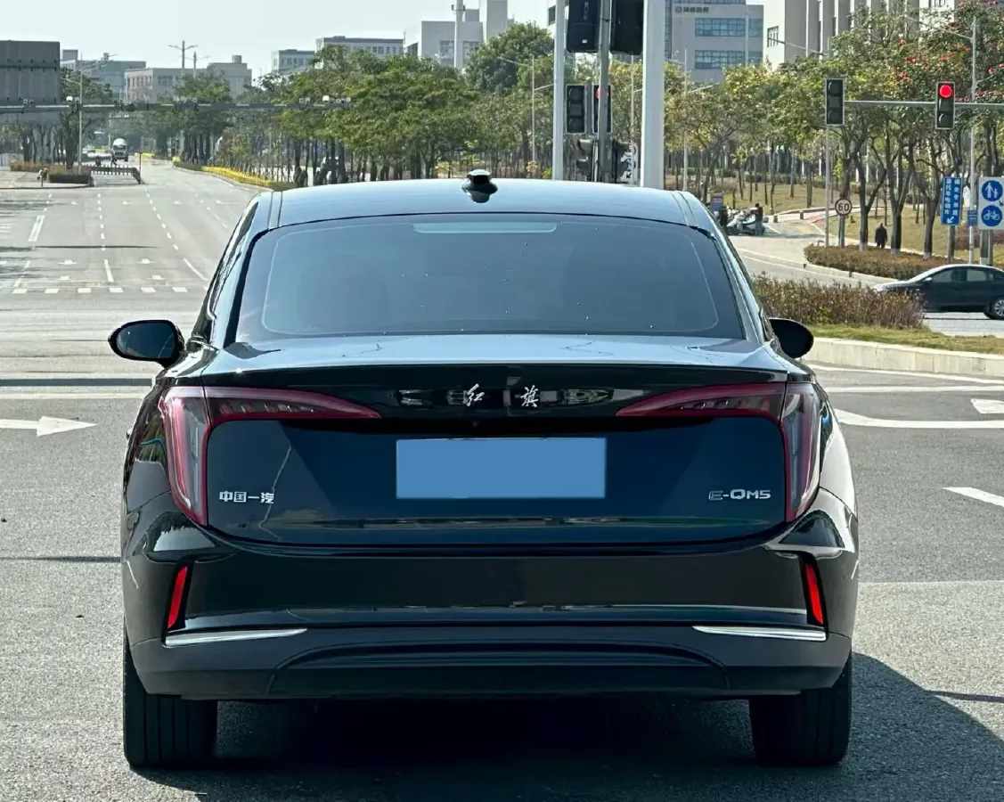 2021 HongQi E-QM5 BEV 54KWH,autocango,china used car exporter,china ev exporter,chinese used car exporter,chinese used ev exporter