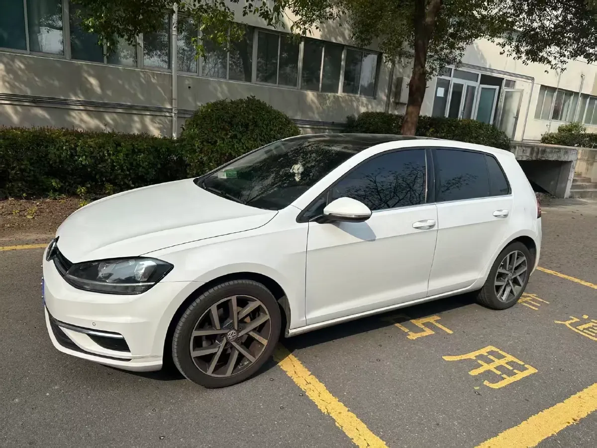 2019 Volkswagen Golf 1.4T 150HP L4 7DCT,autocango,china used car exporter,china ev exporter,chinese used car exporter,chinese used ev exporter