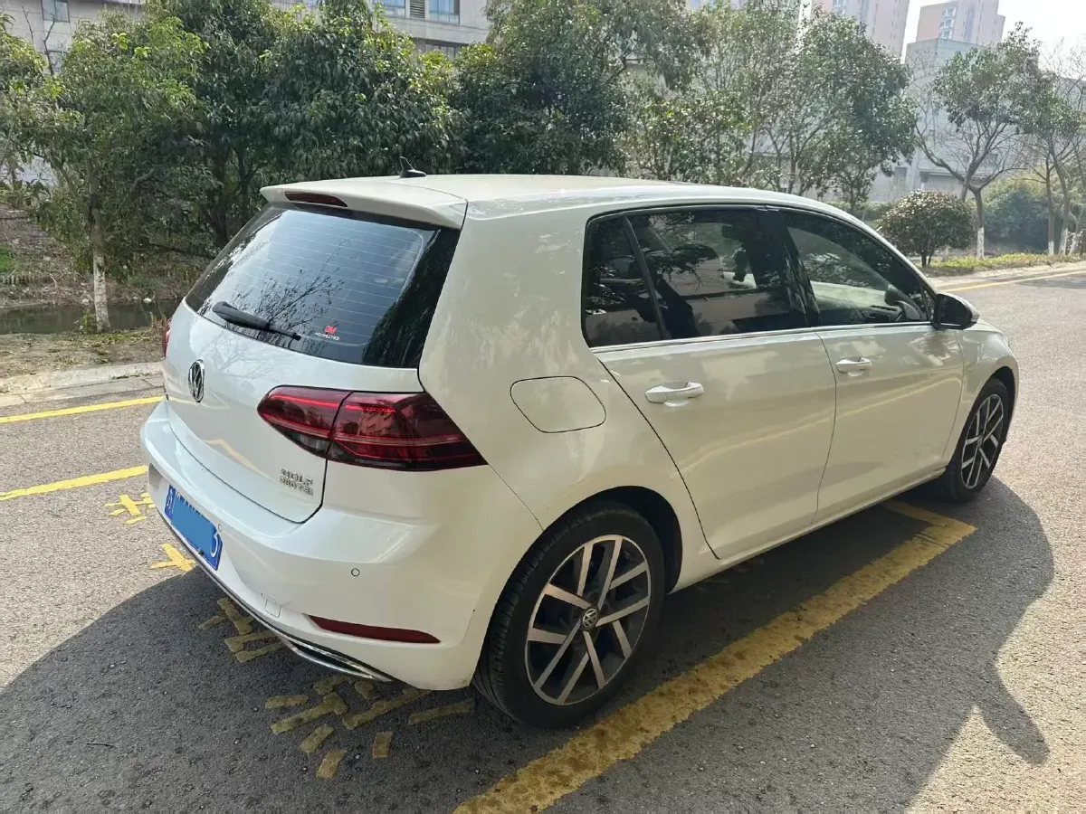 2019 Volkswagen Golf 1.4T 150HP L4 7DCT,autocango,china used car exporter,china ev exporter,chinese used car exporter,chinese used ev exporter