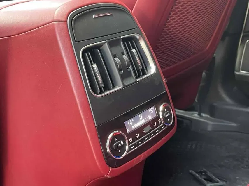 2018 Jaguar XJ 3.0T 340HP V6 8AT,autocango,china used car exporter,china ev exporter,chinese used car exporter,chinese used ev exporter