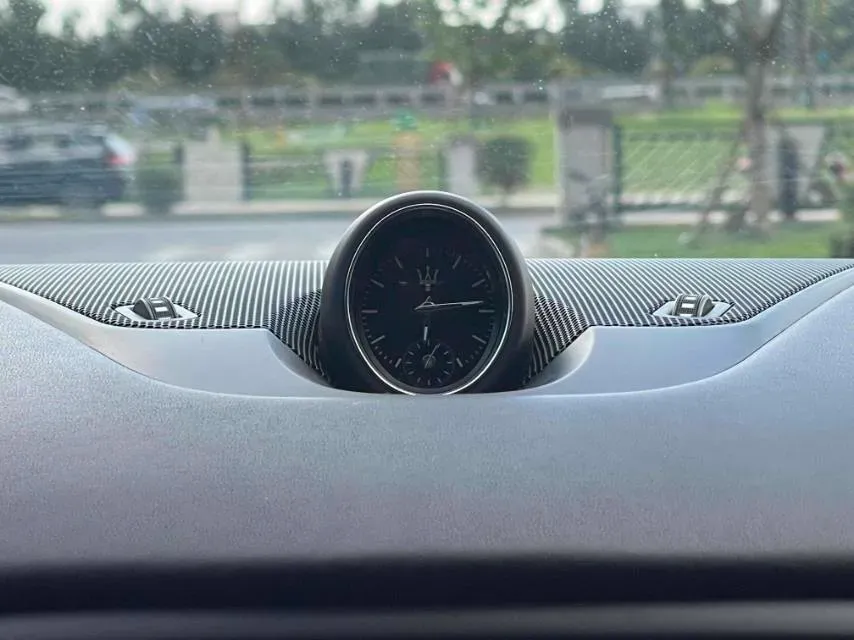 2018 Jaguar XJ 3.0T 340HP V6 8AT,autocango,china used car exporter,china ev exporter,chinese used car exporter,chinese used ev exporter