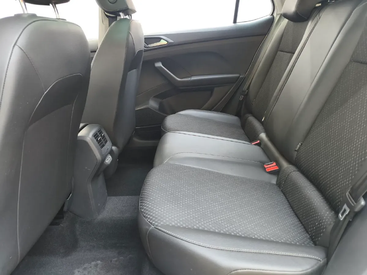 2021 Volkswagen Tacqua 1.5L 113HP L4 6AT,autocango,china used car exporter,china ev exporter,chinese used car exporter,chinese used ev exporter