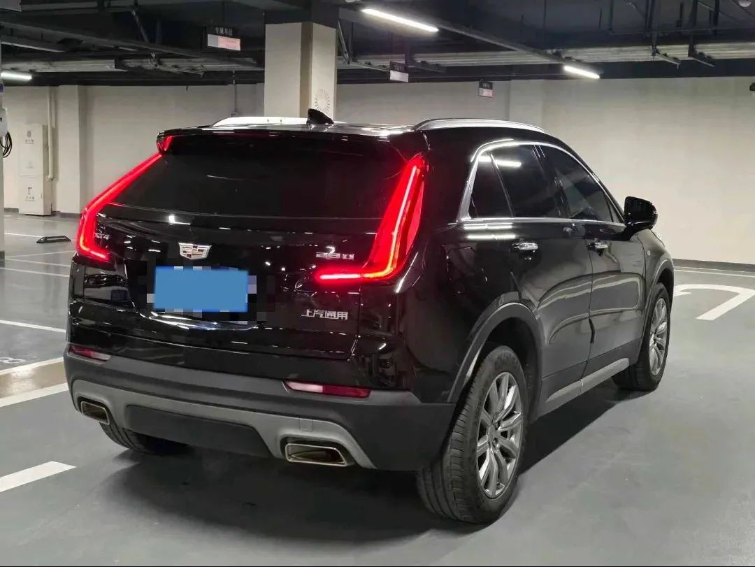 2021 Cadillac XT4 2.0T 237HP L4 9AT,autocango,china used car exporter,china ev exporter,chinese used car exporter,chinese used ev exporter