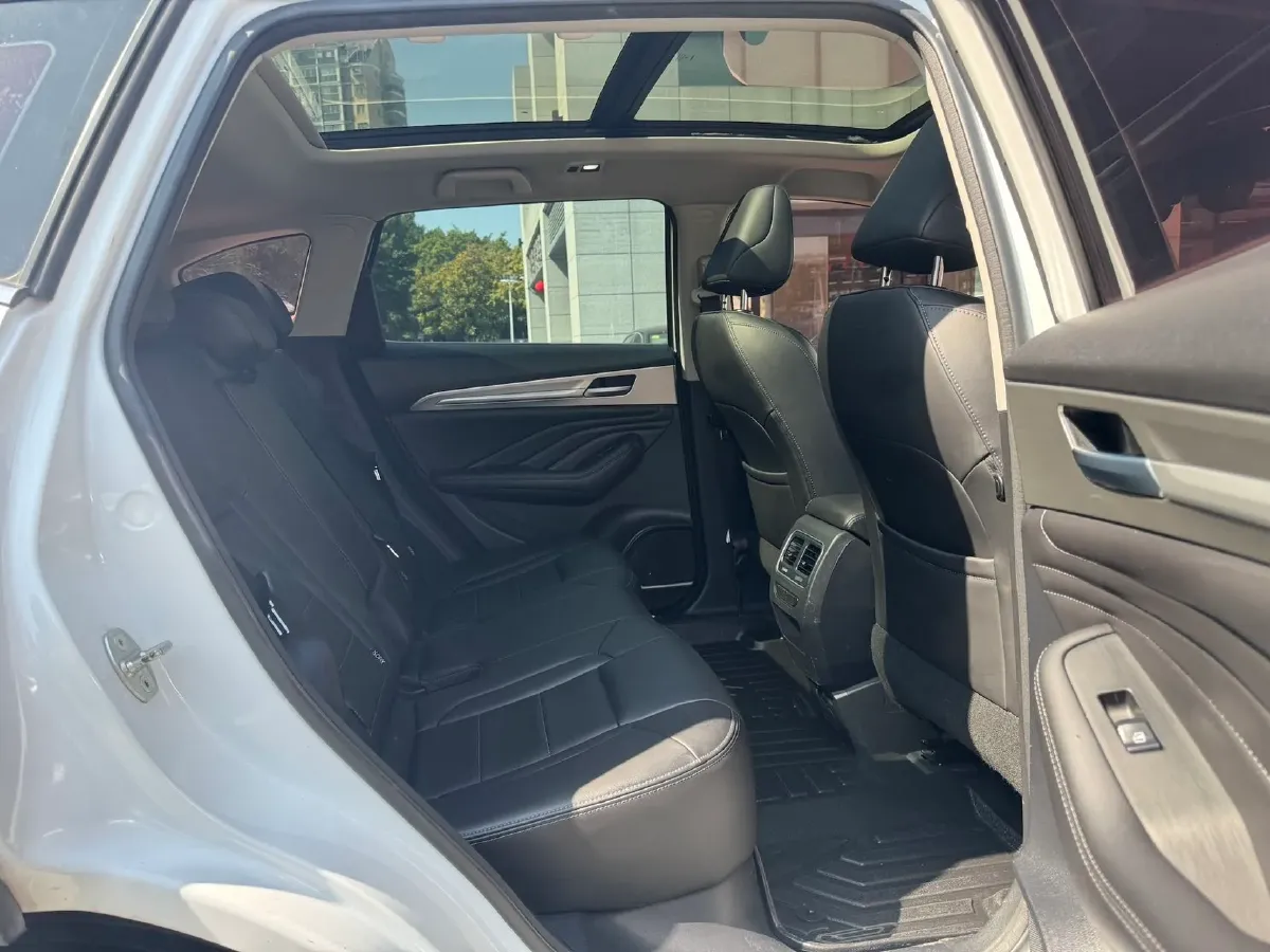 2019 Haval F7 1.5T 169HP L4 7DCT,autocango,china used car exporter,china ev exporter,chinese used car exporter,chinese used ev exporter