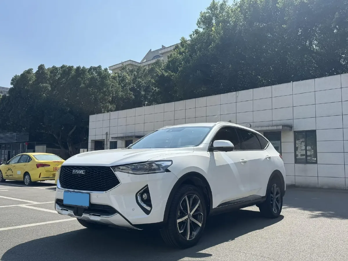 2019 Haval F7 1.5T 169HP L4 7DCT,autocango,china used car exporter,china ev exporter,chinese used car exporter,chinese used ev exporter