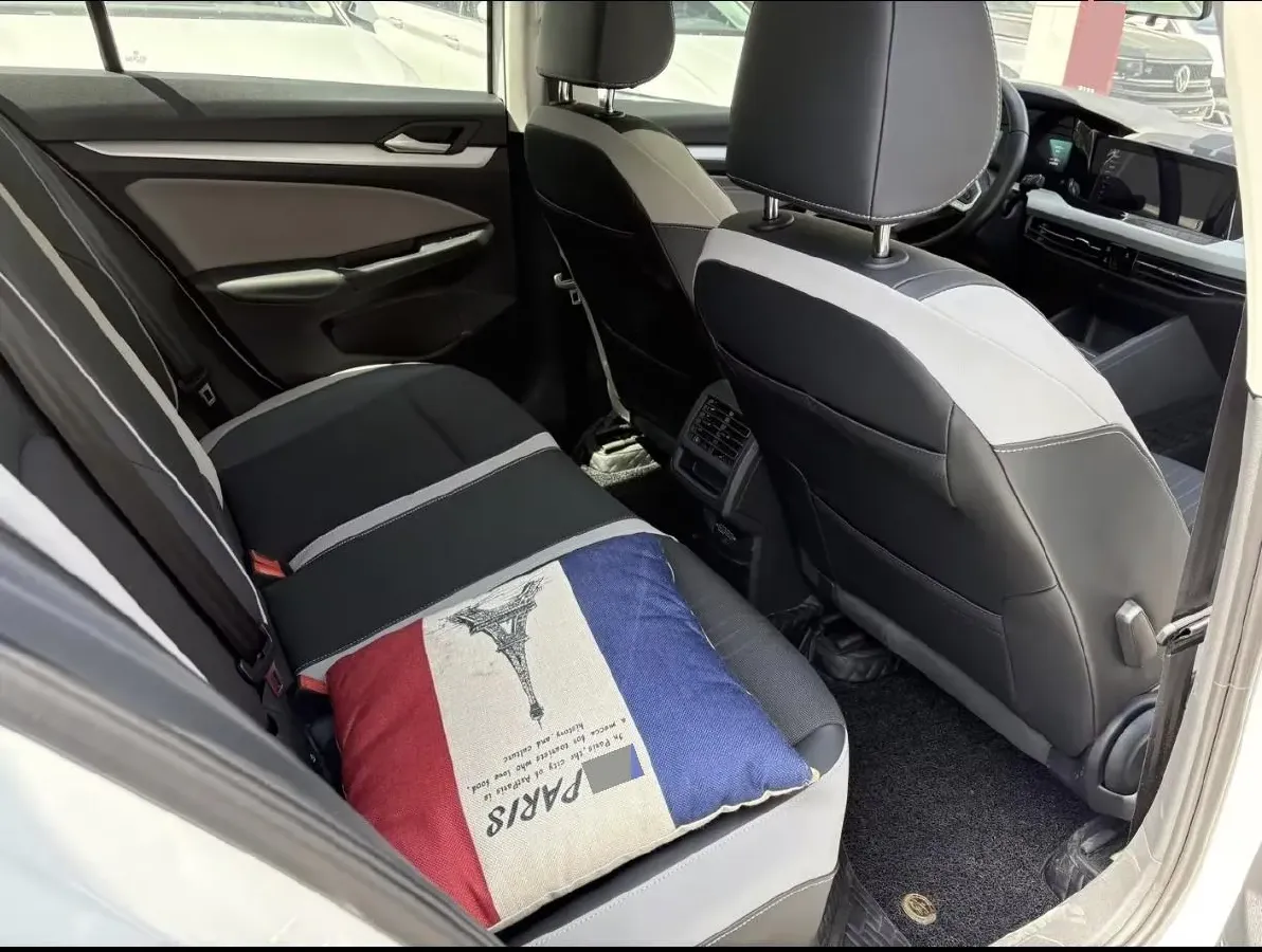 2021 Volkswagen Golf 1.4T 150HP L4 7DCT,autocango,china used car exporter,china ev exporter,chinese used car exporter,chinese used ev exporter