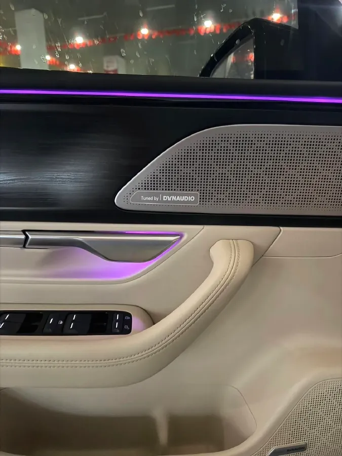 2021 Xpeng P7 BEV 60.2KWH,autocango,china used car exporter,china ev exporter,chinese used car exporter,chinese used ev exporter