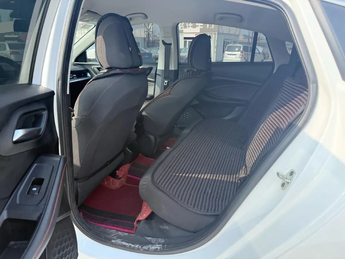 2023 MG 5 1.5L 129HP L4 5MT,autocango,china used car exporter,china ev exporter,chinese used car exporter,chinese used ev exporter