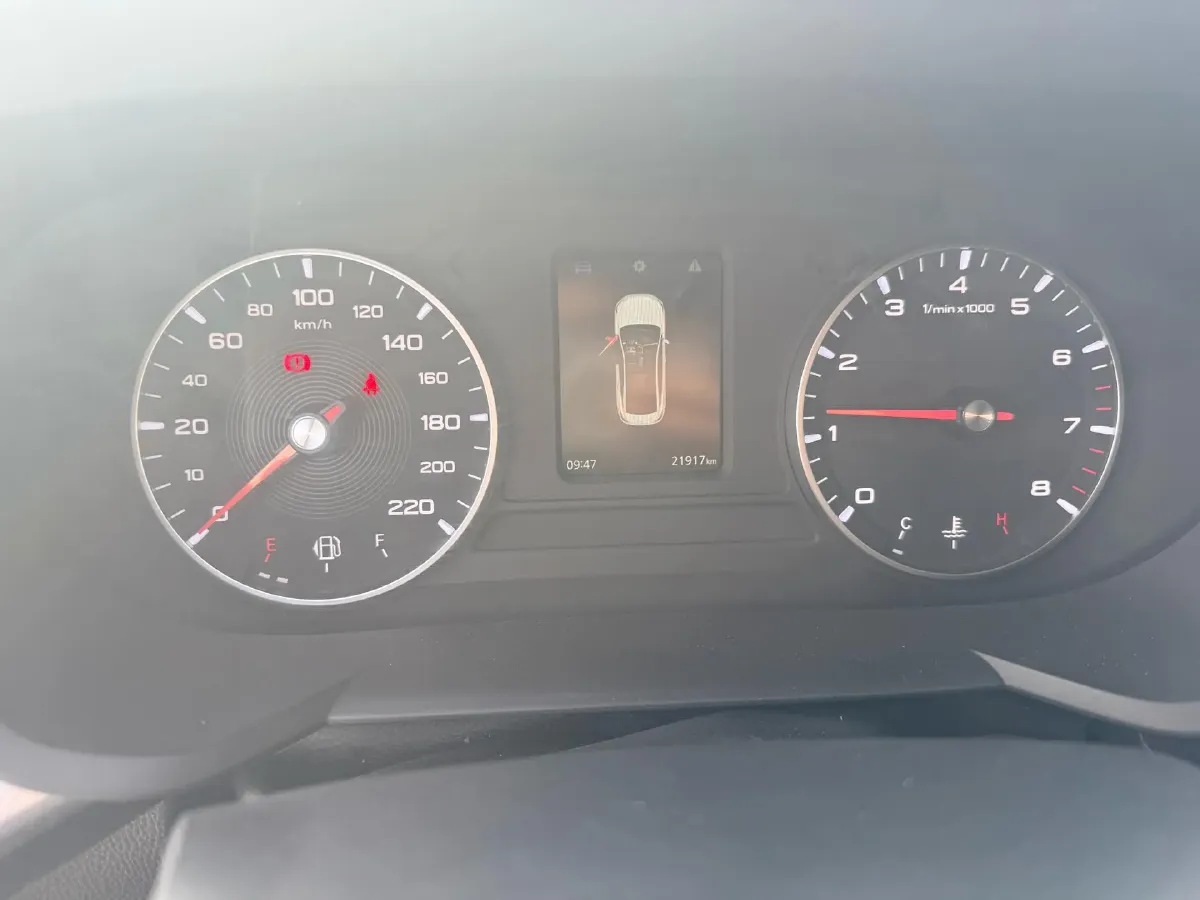 2023 MG 5 1.5L 129HP L4 5MT,autocango,china used car exporter,china ev exporter,chinese used car exporter,chinese used ev exporter