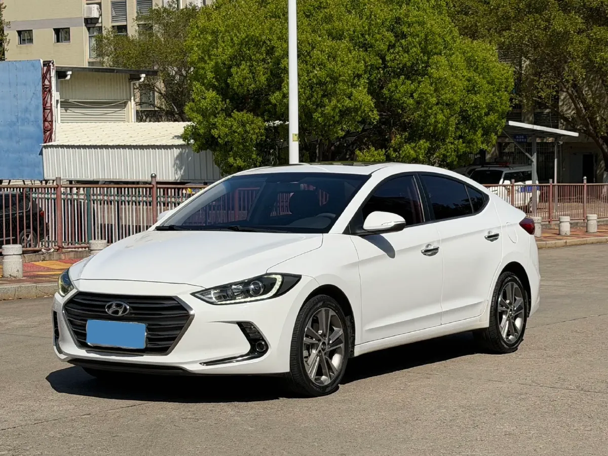 2016 Hyundai Elantra 1.6L 130HP L4 6AT,autocango,china used car exporter,china ev exporter,chinese used car exporter,chinese used ev exporter
