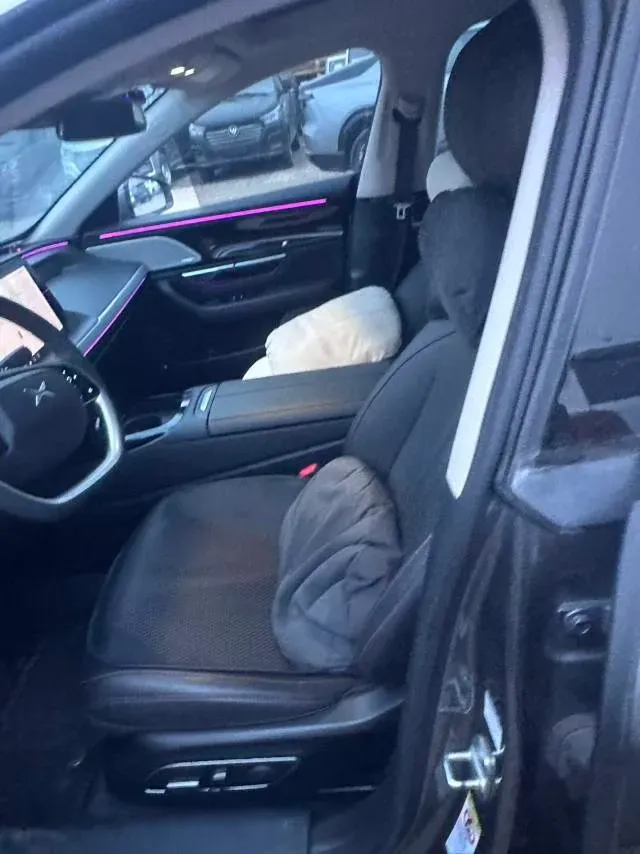 2020 DS 7 1.6T 215HP L4 8AT,autocango,china used car exporter,china ev exporter,chinese used car exporter,chinese used ev exporter