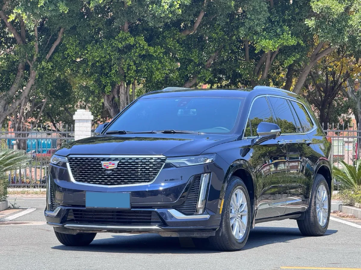 2022 Cadillac XT6 2.0T 237HP L4 9AT,autocango,china used car exporter,china ev exporter,chinese used car exporter,chinese used ev exporter