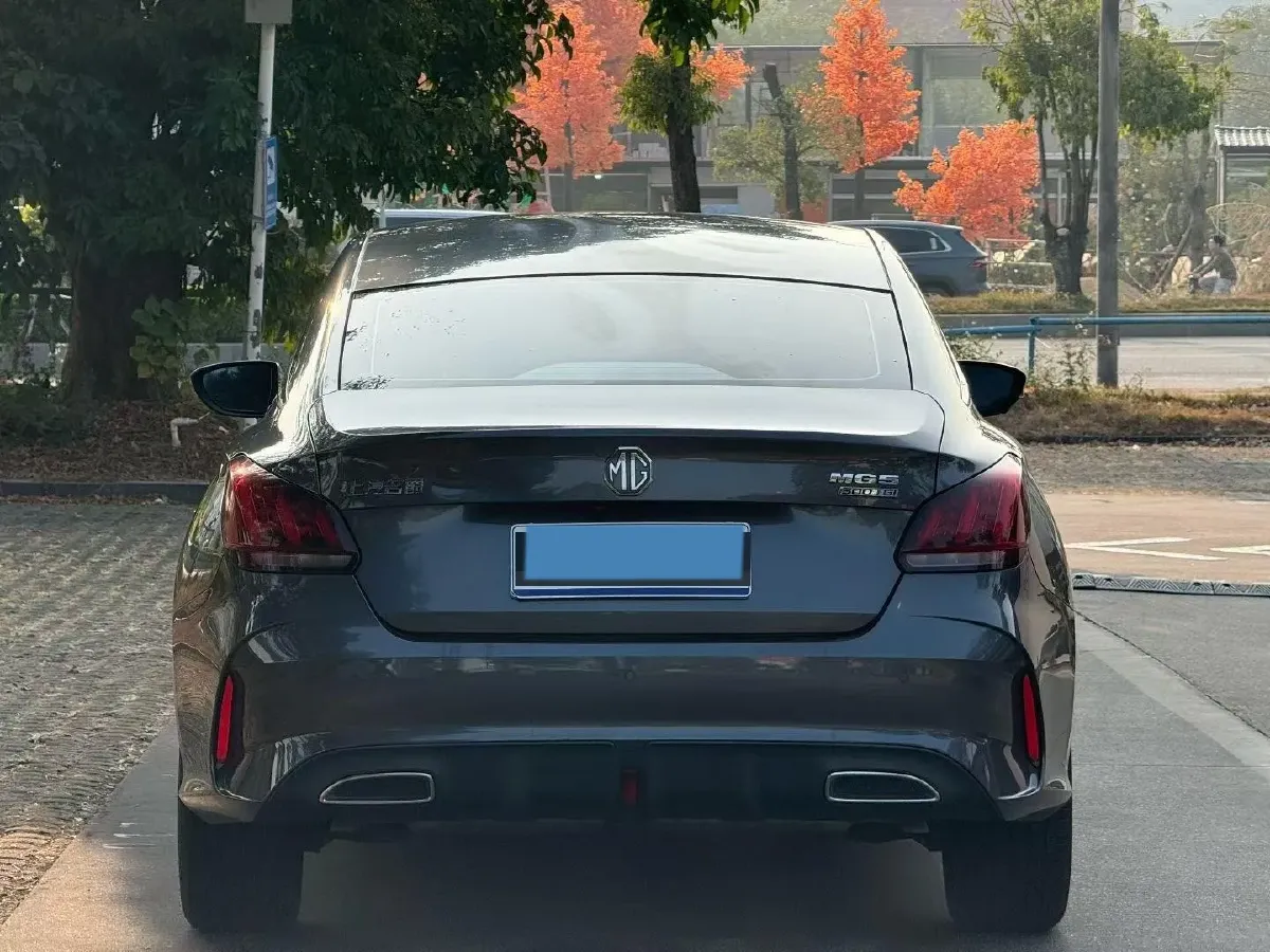 2021 MG 5 1.5T 173HP L4 7DCT,autocango,china used car exporter,china ev exporter,chinese used car exporter,chinese used ev exporter