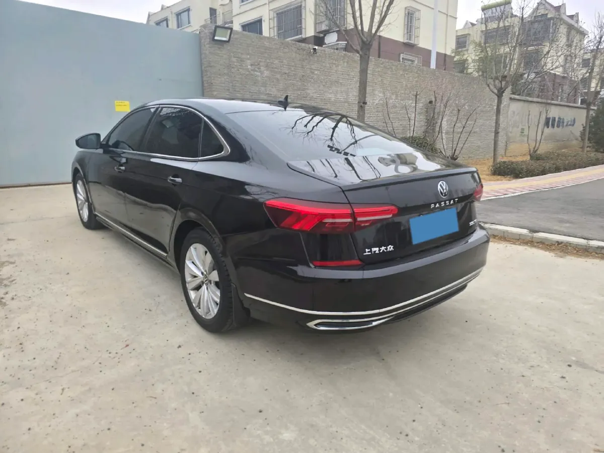 2020 Volkswagen Passat 2.0T 186HP L4 7DCT,autocango,china used car exporter,china ev exporter,chinese used car exporter,chinese used ev exporter