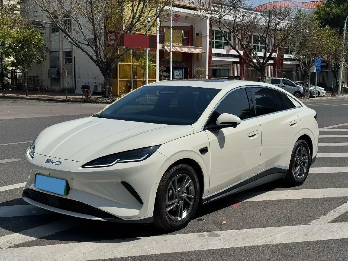 2025 BYD Seal06 BEV,autocango,china used car exporter,china ev exporter,chinese used car exporter,chinese used ev exporter