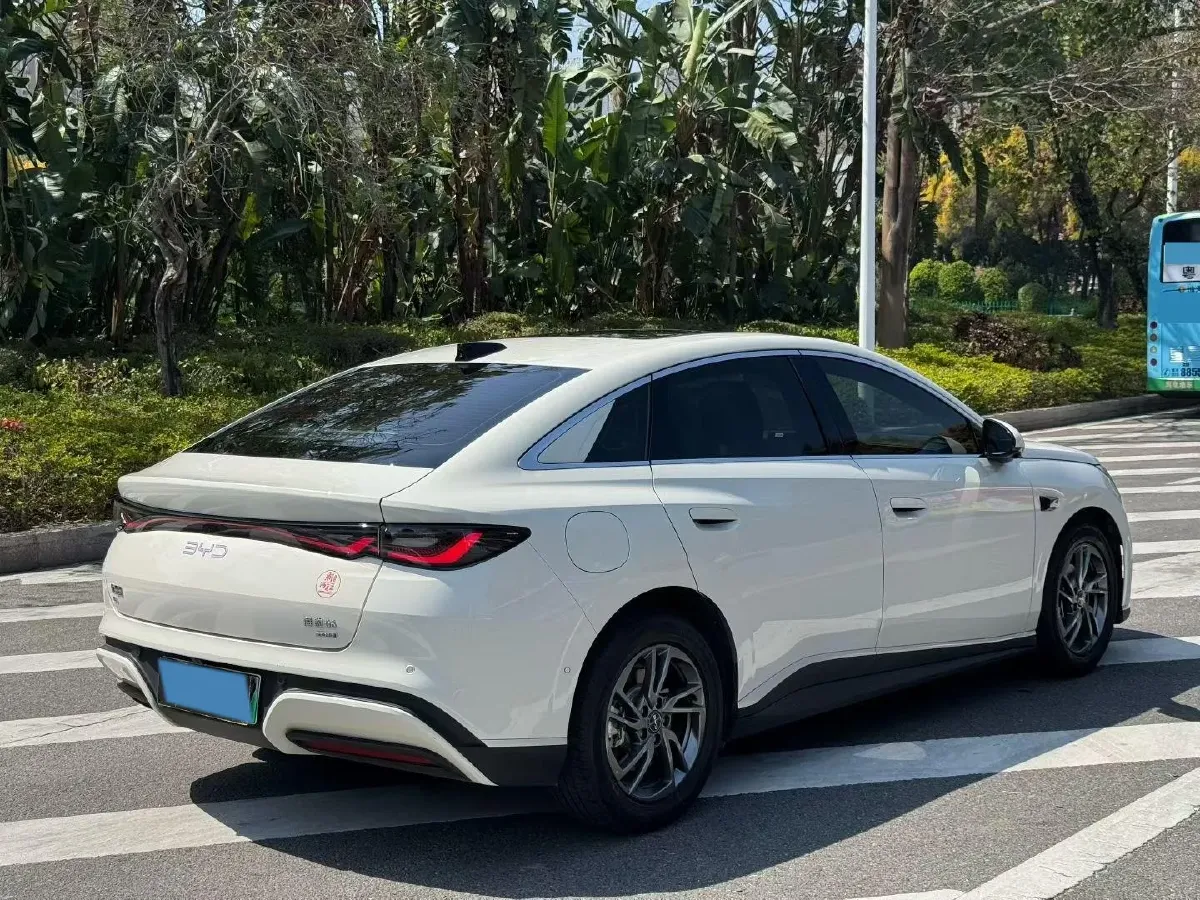 2025 BYD Seal06 BEV,autocango,china used car exporter,china ev exporter,chinese used car exporter,chinese used ev exporter