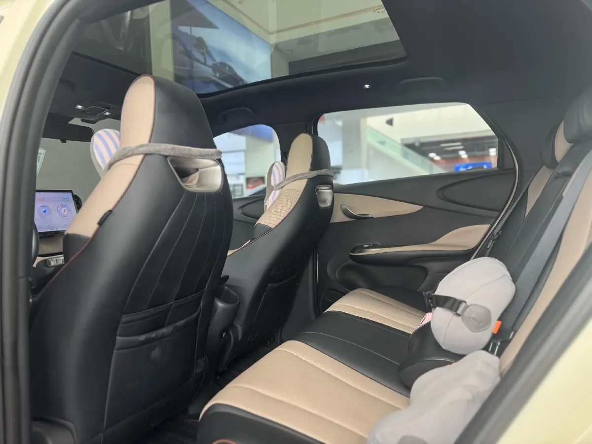 2023 BYD Dolphin BEV 44.928KWH,autocango,china used car exporter,china ev exporter,chinese used car exporter,chinese used ev exporter