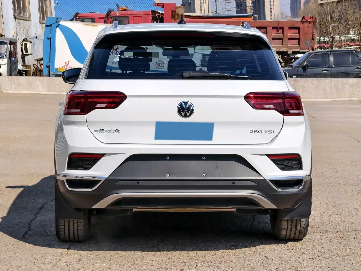 2022 Volkswagen T-Roc 1.4T 150HP L4 7DCT,autocango,china used car exporter,china ev exporter,chinese used car exporter,chinese used ev exporter