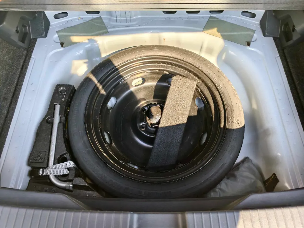 2022 Volkswagen T-Roc 1.4T 150HP L4 7DCT,autocango,china used car exporter,china ev exporter,chinese used car exporter,chinese used ev exporter