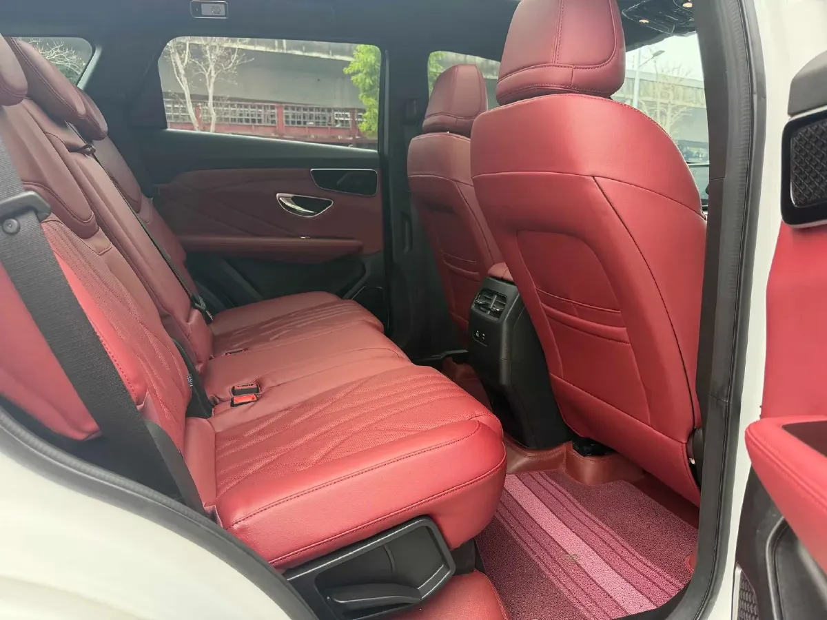 2025 Jetour X70 Plus 1.5T 156HP L4 6DCT,autocango,china used car exporter,china ev exporter,chinese used car exporter,chinese used ev exporter