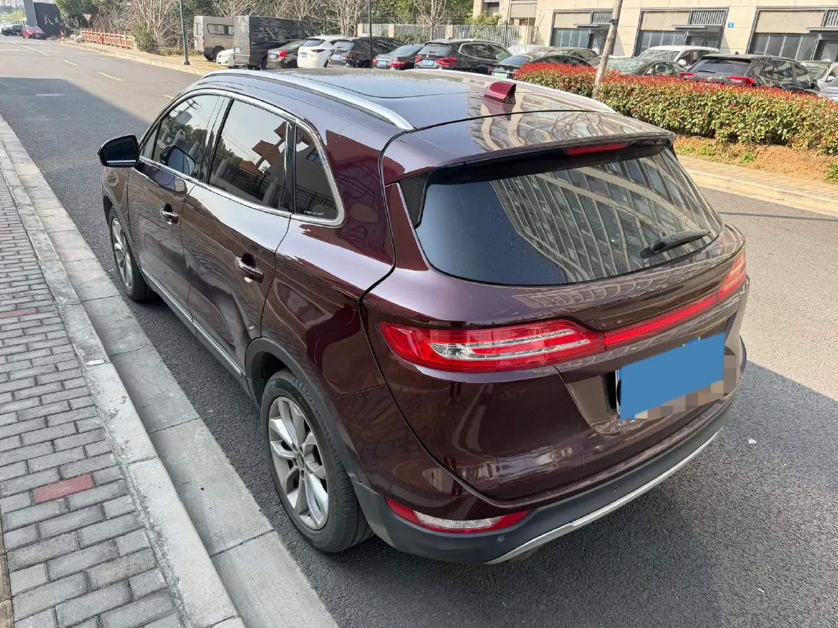 2017 Lincoln MKC 2.0T 203HP L4 6AT,autocango,china used car exporter,china ev exporter,chinese used car exporter,chinese used ev exporter