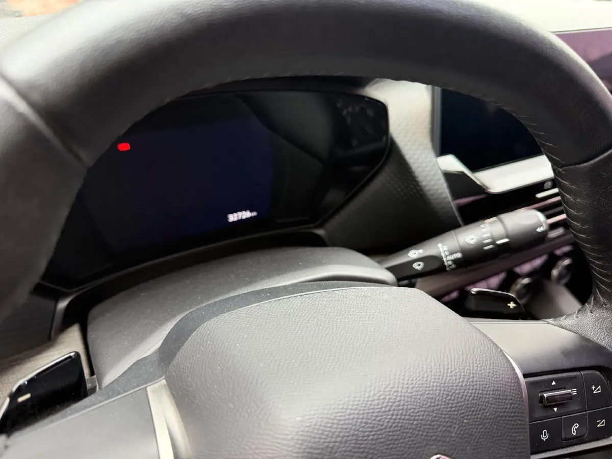 2021 Citroen C5 X 1.6T 175HP L4 8AT,autocango,china used car exporter,china ev exporter,chinese used car exporter,chinese used ev exporter