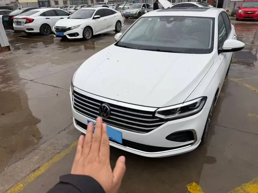2024 Volkswagen Lavida 1.5L 110HP L4 6AT,autocango,china used car exporter,china ev exporter,chinese used car exporter,chinese used ev exporter